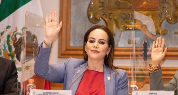 Alcaldesa Carmen Lilia Canturosas Villarreal.