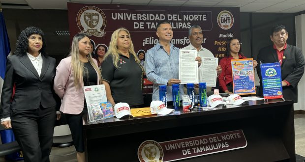 Universidad del Norte de Tamaulipas, rector Francisco Chavira Martínez.